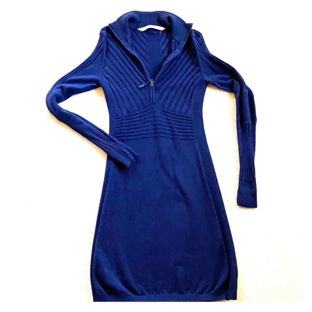 Athleta sweater dress size small, blue
